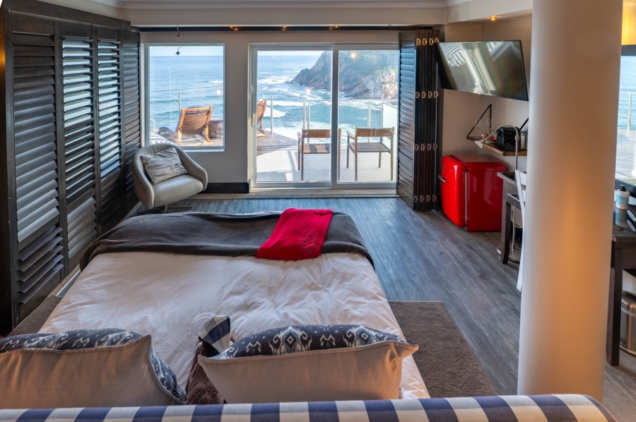 9 Bedroom Property for Sale in The Heads Western Cape